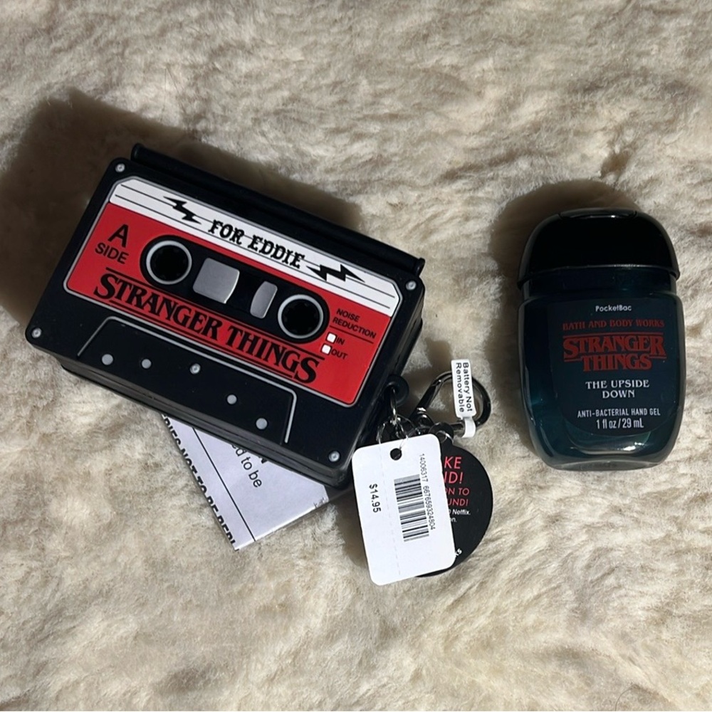 NWT Stranger Things Bath & Body Works Eddie’s Cassette Pocketbac Holder